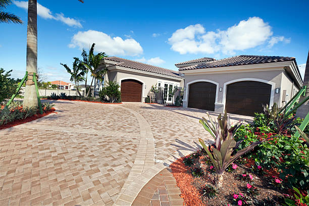 Best Driveway Pavers Near Me  in Country Squire Lakes, IN